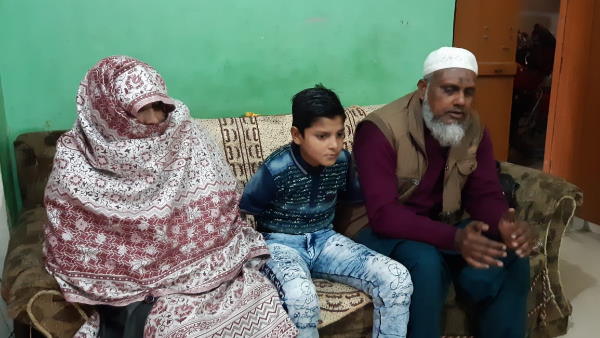 Abu of Etawah works with his legs inspirational story Abu of Etawah works with his legs inspirational story