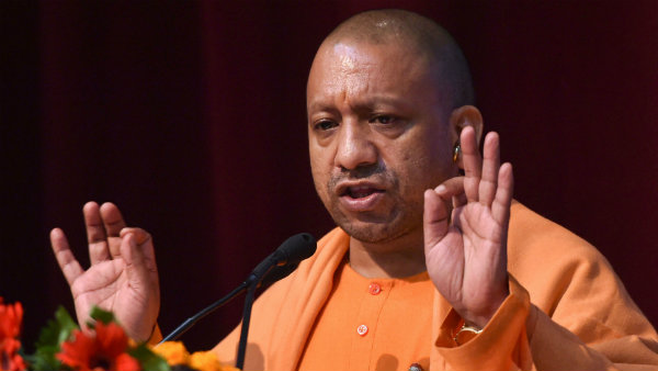 योगी ने प्रियंका और गहलोत पर साधा था निशाना