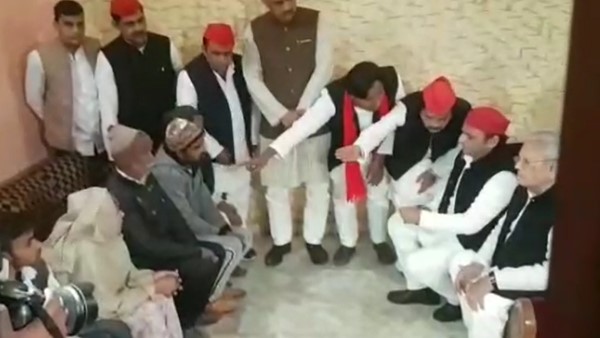 सरकार के इशारों पर हो रही हिंसा