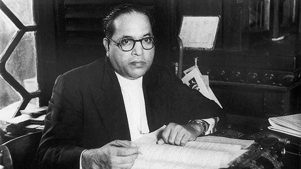 अंबेडकर ने दिया था बीएन राव को क्रेडिट- गुजरात स्पीकर