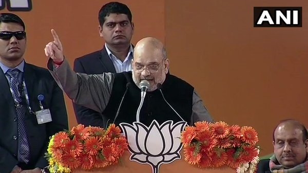 शाह ने केजरीवाल और कांग्रेस पर लगाया आरोप