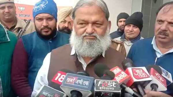 विज का आरोप उन्हें नजरअंदाज किया जा रहा विज का आरोप उन्हें नजरअंदाज किया जा रहा