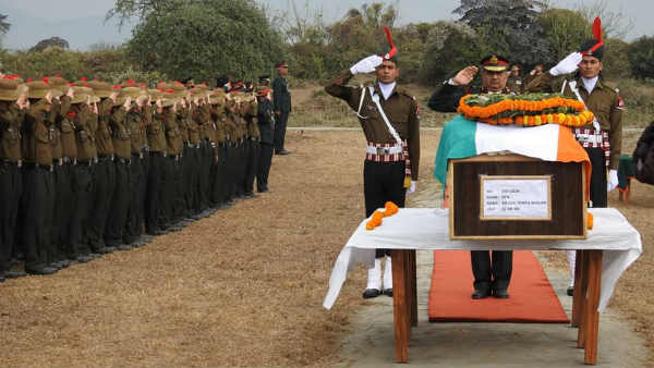 रिसेप्‍शन में आए मेहमान पहुंचे सांत्‍वना देने