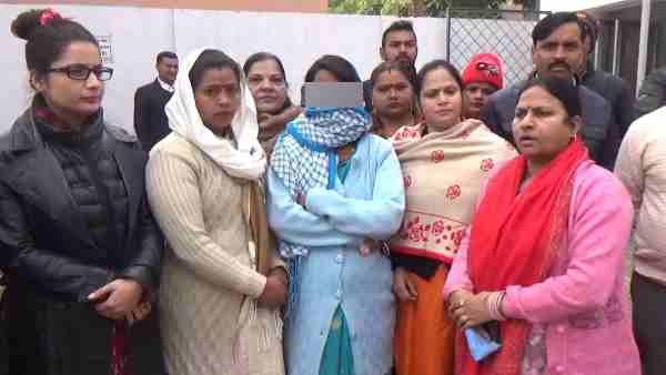 objectionable video of bjp leader in meerut