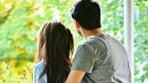 सगाई के बाद प्रेमिका संग भाग गया लड़का