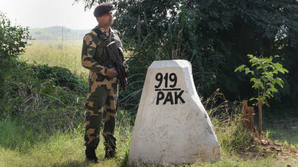 संदिग्ध ड्रोन को मार गिराने का आदेश