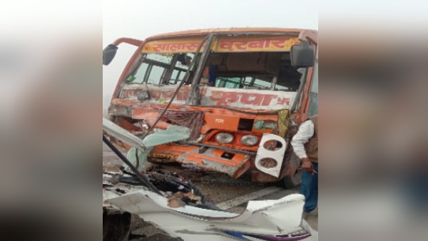 bus van accident churu bikaner rajasthan