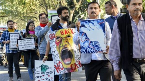 देश के कई हिस्सों में विरोध प्रदर्शन जारी