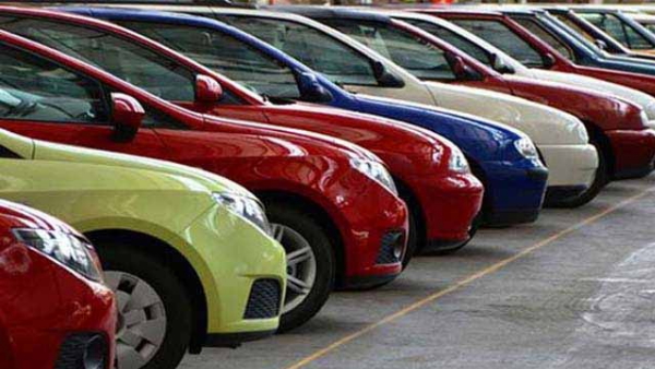 आर्थिक मंदी आने के मिल रहे हैं संकेत