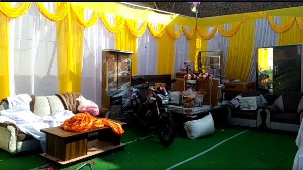  बारातियों ने की डीजे वाले मारपीट