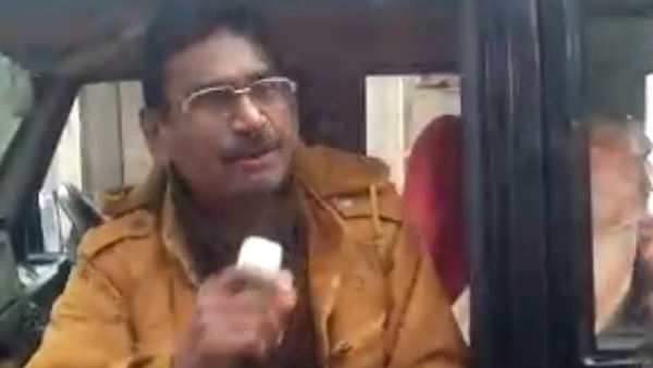 सोशल मीडिया पर वायरल