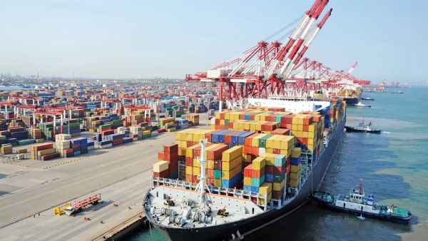 Indias exports decline for fifth straight month in December shrank 1.8 percent in December Indias exports decline for fifth straight month in December shrank 1.8 percent in December
