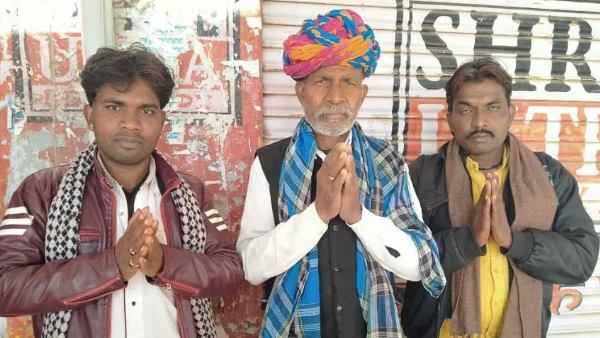 Father with two Sons in Condidate of Laxmipura Sarpanch Election Bundi