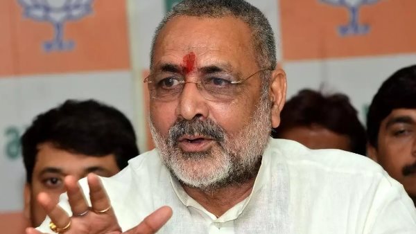 अपने बयानों को लेकर चर्चा में रहते हैं गिरिराज सिंह