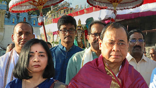 सुप्रीम कोर्ट से जाते-जाते दिया था अहम संदेश