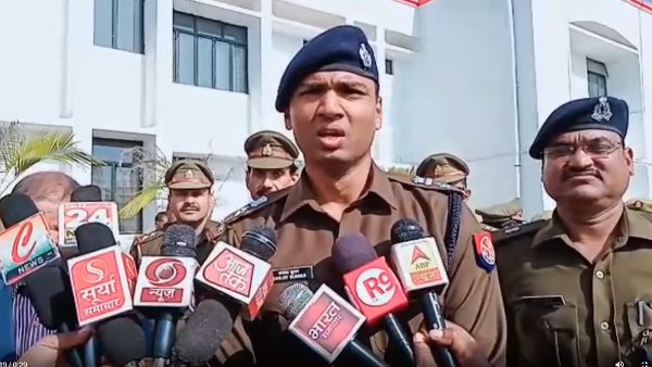 dead body for girl and boy found at railway track in hapur dead body for girl and boy found at railway track in hapur