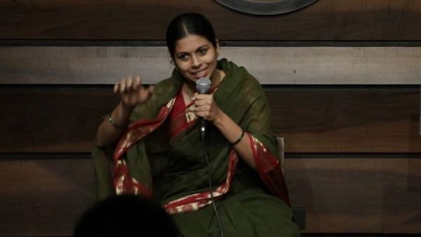 स्टोरी टेलिंग स्कूल भी चलाती हैं