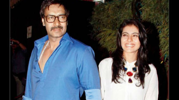 'हम 25 साल पहले फिल्म हलचल के सेट पर मिले थे' 'हम 25 साल पहले फिल्म हलचल के सेट पर मिले थे'