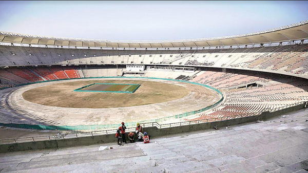 800 करोड़ की लागत से बना है मोटेरा स्टेडियम