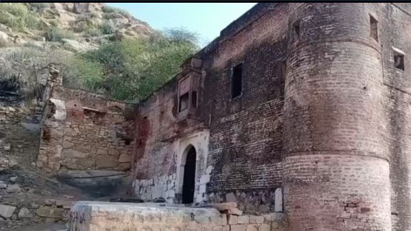 'द वॉरियर्स' की शूटिंग के बाद आया चर्चा में 'द वॉरियर्स' की शूटिंग के बाद आया चर्चा में