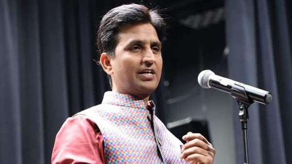  कुमार बोले, चल निकल तू