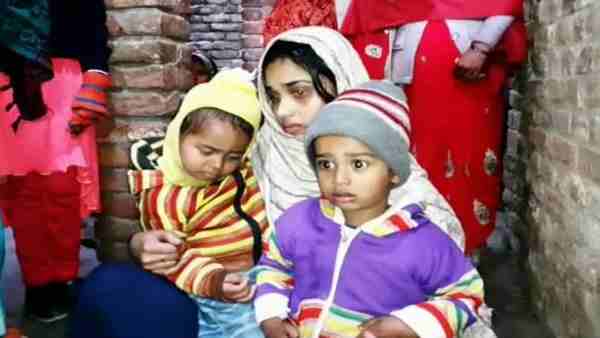 सीएम को बुलाने की मांग