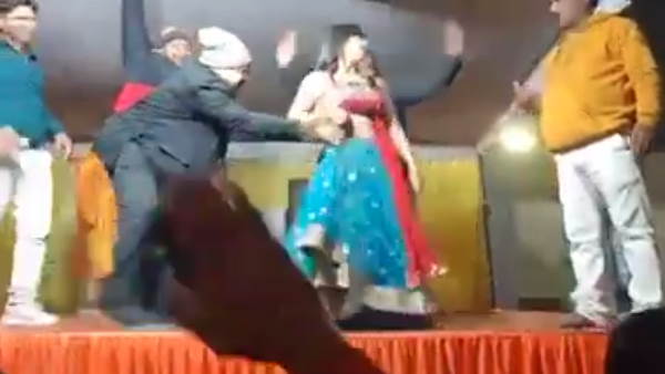 Lekhpal obscene act with dancer