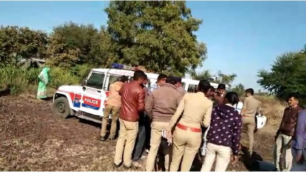 12 आरोपियों की पुलिस ने धरपकड की