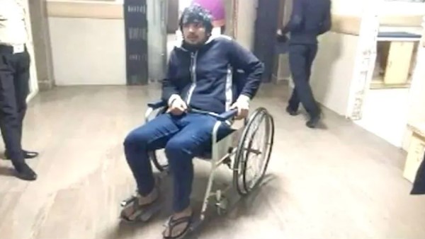 पत्नी की पिटाई से अस्पताल पहुंचा पति पत्नी की पिटाई से अस्पताल पहुंचा पति