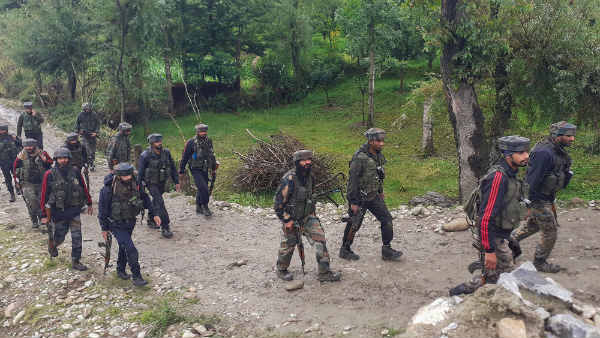 एंटी-टेरर ऑपरेशन में शहीद 83 जवान 