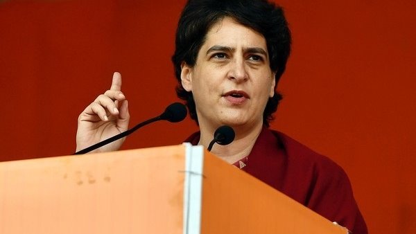 Priyanka Gandhi Vadra will file a complaint in NHRC against UP police on protesters demonstrations Priyanka Gandhi Vadra will file a complaint in NHRC against UP police on protesters demonstrations