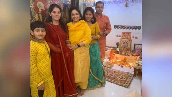 प्रॉपर्टी के बिजनेस में हैं प्रवेश वर्मा की पत्नी