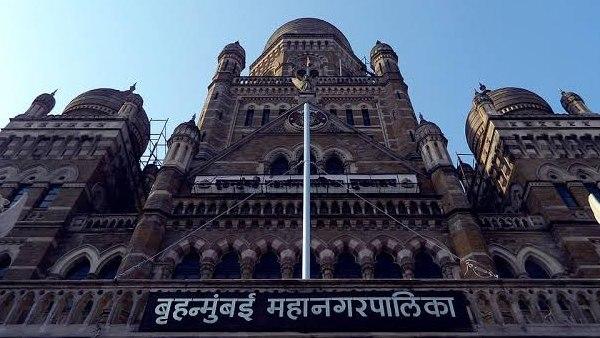 क्यों घटी बीएमसी की कमाई? क्यों घटी बीएमसी की कमाई?