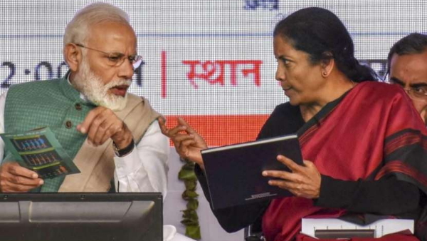 पीएम मोदी करते रहे हैं टैक्सपेयर्स की तारीफ