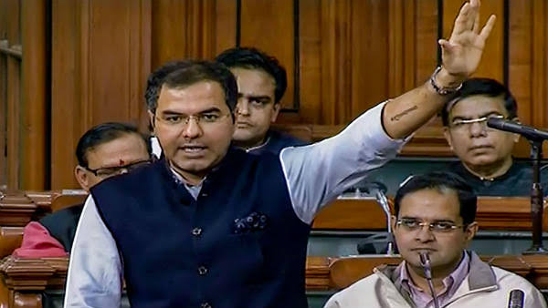 दिल्ली बीजेपी के युवा नेता प्रवेश सिंह वर्मा हो सकते थे बेहतर विकल्प