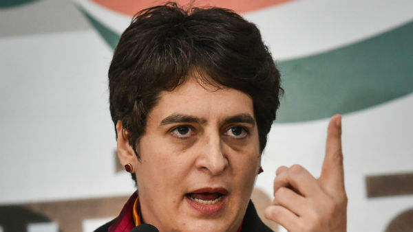 आखिर कौन हुआ सस्पेंड?