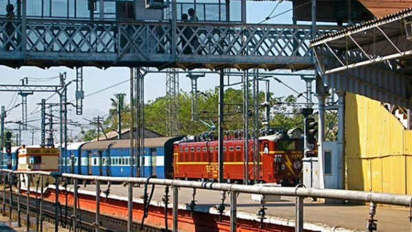 देवभूमि में अब संस्कृत में भी लिखे होंगे स्टेशनों के नाम