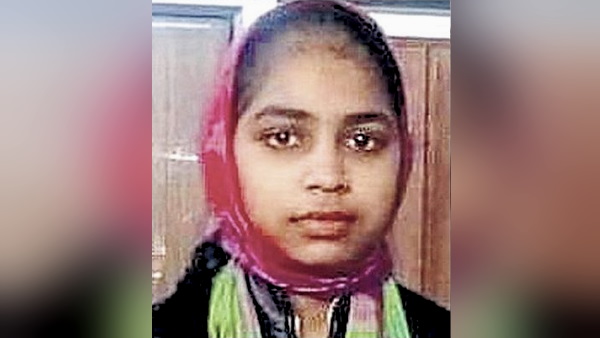 साधारण परिवार की बेटी सिमरन की कहानी साधारण परिवार की बेटी सिमरन की कहानी