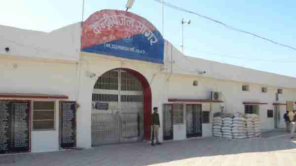 मां-बेटे को मिलाकर सुकून मिला