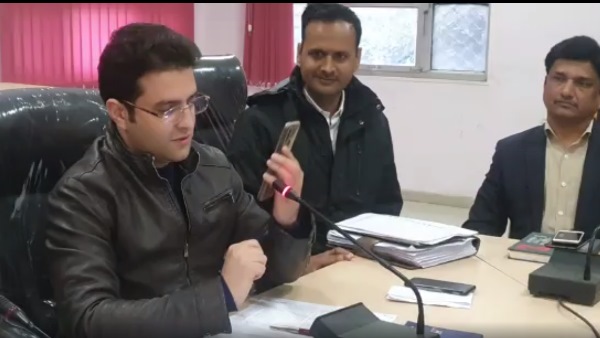 ट्रैक्टर मालिक व सीमेंट दुकानदार भी शामिल