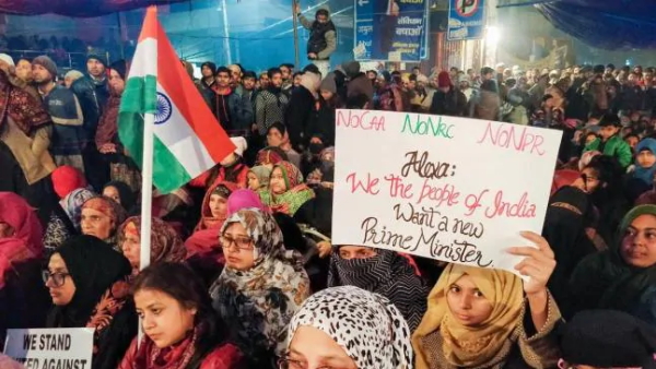 प्रॉपर्टी डीलर के नाम पर है पिस्टल