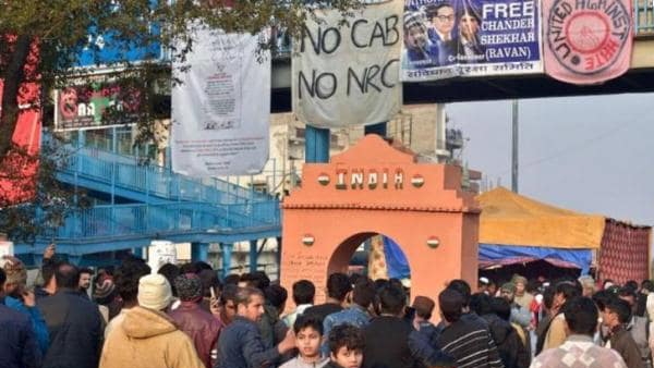 सोशल मीडिया पर वायरल हुआ वीडियो