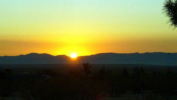 चमक में कैसे होता है बदलाव चमक में कैसे होता है बदलाव