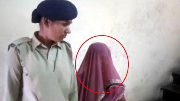 आधी रात में घर आया था प्रेमी