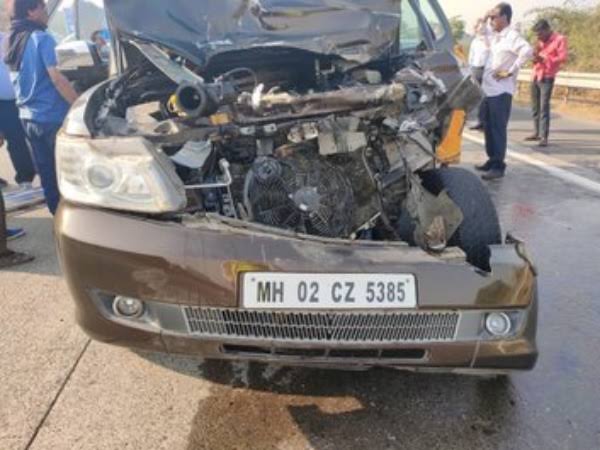 नाक में लगी सबसे ज्यादा चोट नाक में लगी सबसे ज्यादा चोट