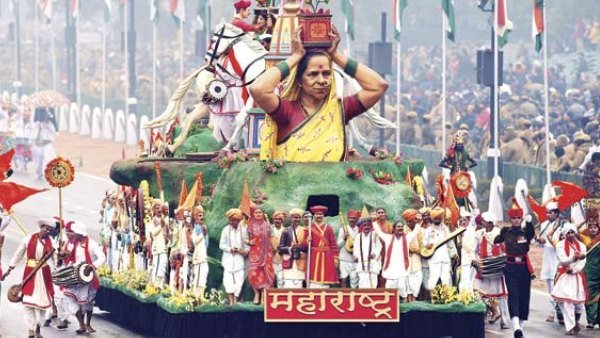 इस साल परेड में 22 झांकी