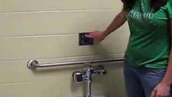 'शायद मैंने तेजी से नहाने का वर्ल्ड रिकॉर्ड बनाया'