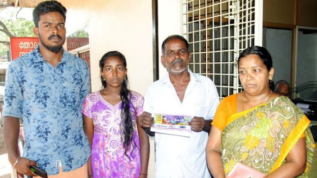 बेटे रिजिल, बेटी अक्षरा और पत्नी रजनी के साथ राजन