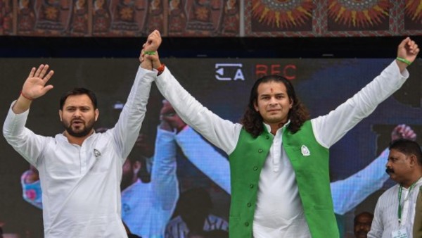 राजद का गेम, नीतीश को डांवाडोल करो