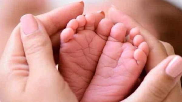 करीब 35 मिनट में दिया 6 बच्चों को जन्म